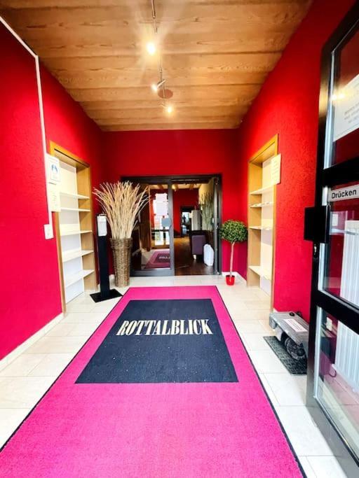 Fewo 20 - Appartement Im Rottalblick - Youngmodern Wohnen Mit Bademantelgang Zur Therme, Tv, Balkon Und Persoenlichem Gaesteempfang Von Astarte Estate Бад-Грісбах Екстер'єр фото