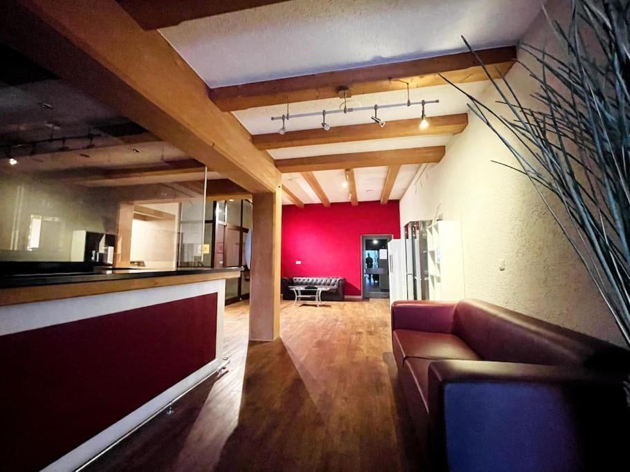 Fewo 20 - Appartement Im Rottalblick - Youngmodern Wohnen Mit Bademantelgang Zur Therme, Tv, Balkon Und Persoenlichem Gaesteempfang Von Astarte Estate Бад-Грісбах Екстер'єр фото