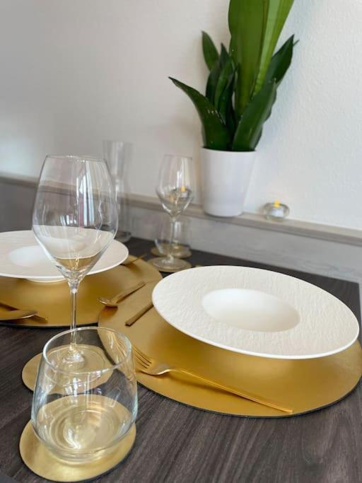Fewo 20 - Appartement Im Rottalblick - Youngmodern Wohnen Mit Bademantelgang Zur Therme, Tv, Balkon Und Persoenlichem Gaesteempfang Von Astarte Estate Бад-Грісбах Екстер'єр фото