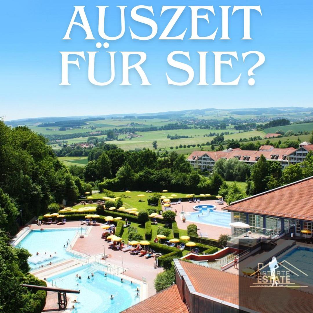 Fewo 20 - Appartement Im Rottalblick - Youngmodern Wohnen Mit Bademantelgang Zur Therme, Tv, Balkon Und Persoenlichem Gaesteempfang Von Astarte Estate Бад-Грісбах Екстер'єр фото